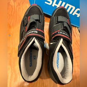 SHIMANO bike shoes NEW women’s 43